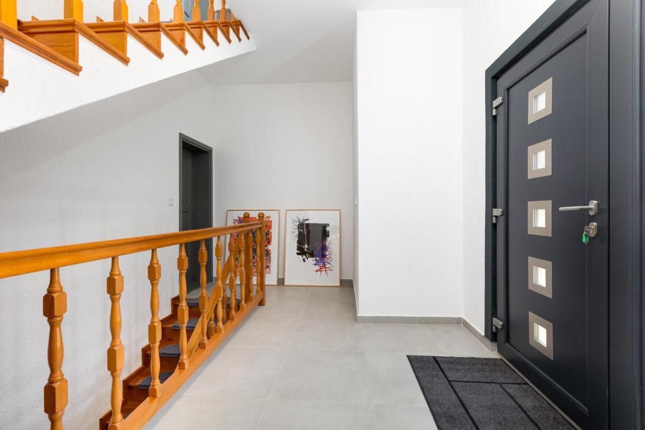 Apartments Cukar 普纳特 外观 照片